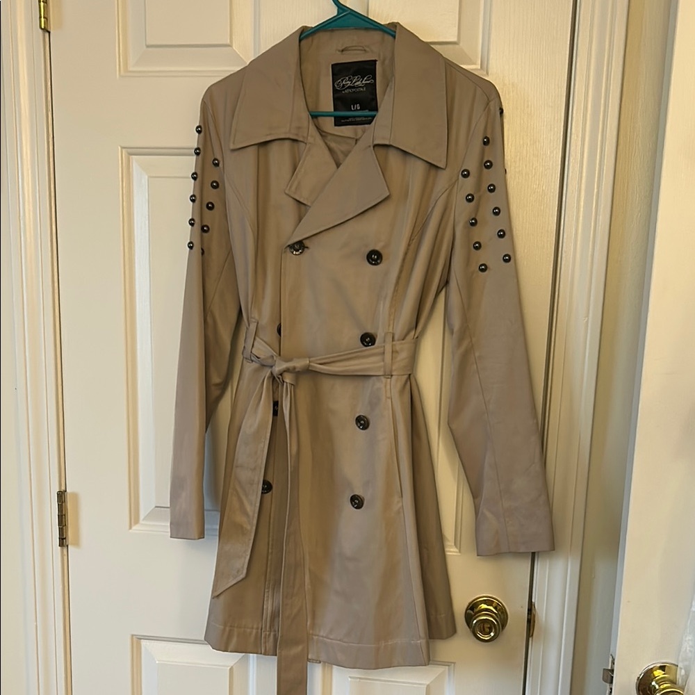Pretty Little Liars - Beige Trench Coat
